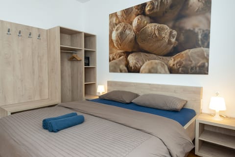 Double Room | In-room safe, individually decorated, desk, laptop workspace