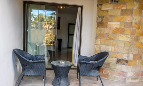 Exclusive Apartment | Terrace/patio