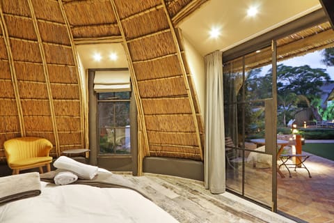 Traditional Room | Frette Italian sheets, premium bedding, down comforters