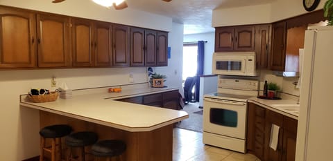 All Your Cooking Needs Provided...Dishes, Utensils, Crockpot or Just Order out!