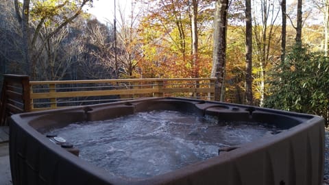 Hot tub seats 6