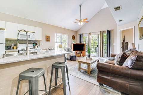 Branson Vacation Rental | 3BR | 3BA | 1,033 Sq Ft | Private Entrance