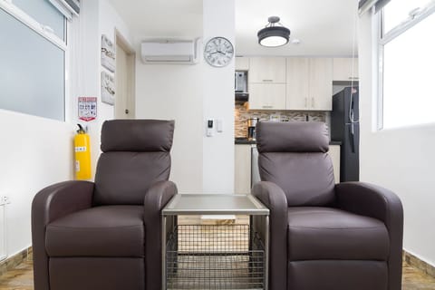 living room 202