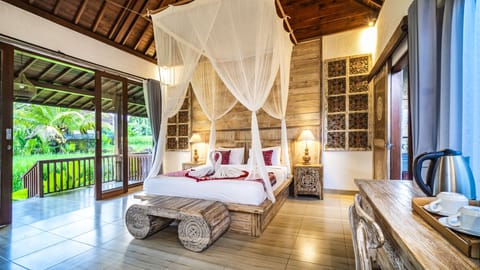 Suite Villa | Free WiFi, bed sheets