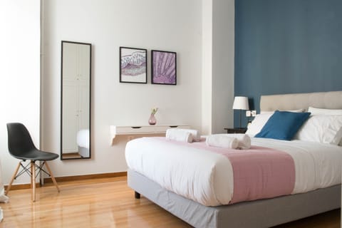 Apartment, 1 Bedroom | 1 bedroom, desk, laptop workspace, blackout drapes