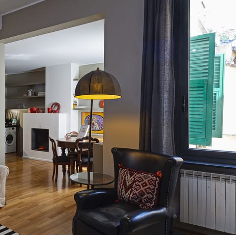 Apartment, 3 Bedrooms | Living area | Flat-screen TV, fireplace
