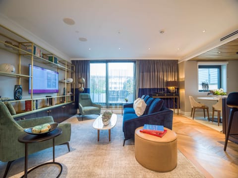 Room, 2 Bedrooms (The Bondfield Residence) | Minibar, in-room safe, desk, laptop workspace