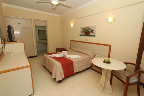 Executive Double Room, 1 Double Bed | Desk, laptop workspace, iron/ironing board, free WiFi