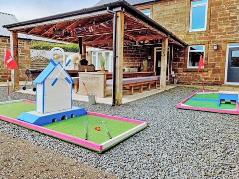Mini Golf | Smithfield House, Tarbolton, near Ayr