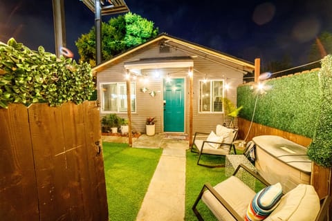 This is why we call it GREEN Door Cottage!
