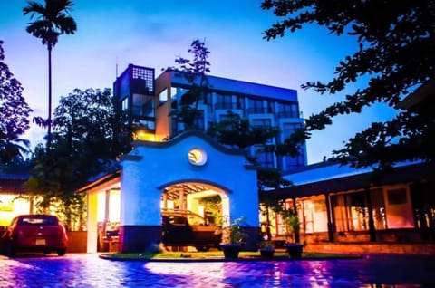 Front of property - evening/night