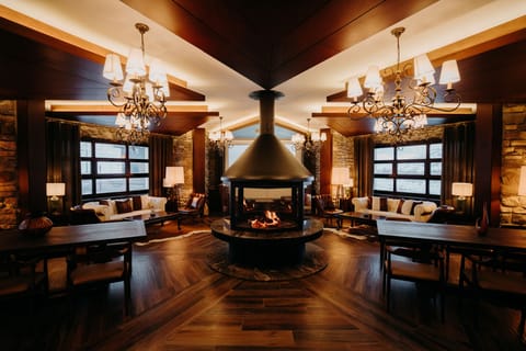 3 restaurants, breakfast, lunch, dinner served; Turkish cuisine