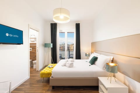 Superior Double or Twin Room, Balcony | Premium bedding, down comforters, memory foam beds, minibar