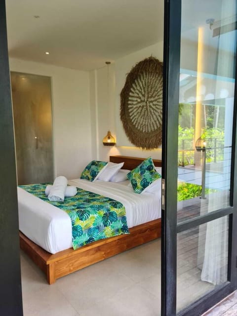 Deluxe Terrace Room | 1 bedroom, premium bedding, down comforters, minibar