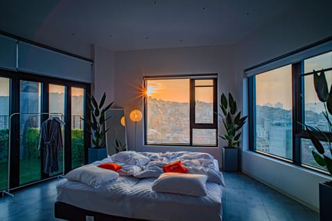 In-room safe, blackout drapes, soundproofing, iron/ironing board