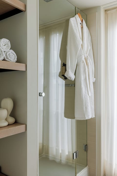 Free toiletries, hair dryer, towels