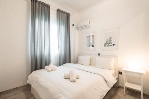 Standard Apartment | 2 bedrooms, individually decorated, individually furnished
