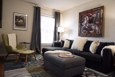 Cozy living room with cable TV