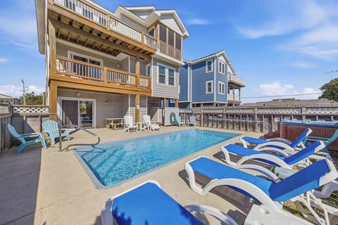 Private Pool Area