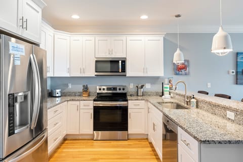 202FtFisherBlvdN,A3-58