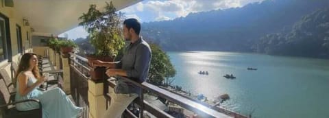 Deluxe Room, 1 Bedroom, Lake View, Lakeside | Terrace/patio