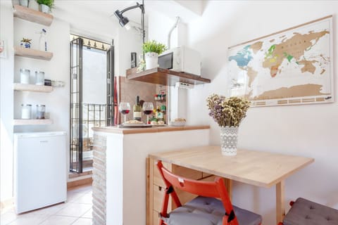 Apartment | In-room dining