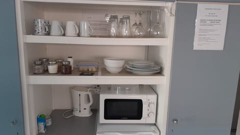 Deluxe Room (2) | Blackout drapes, free WiFi, bed sheets