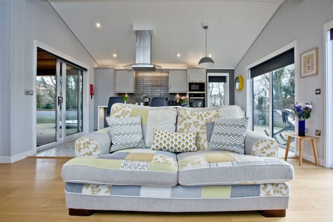 Sofa in living room - Nyland Lodge, Strawberryfield Park