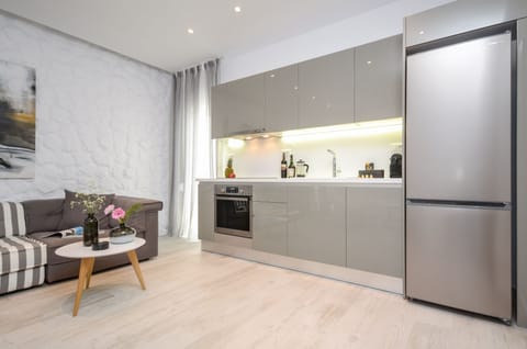 Grand Apartment | Living area