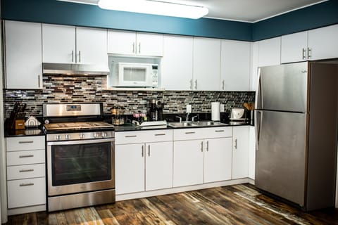 Efficiency Suite, 2 Bedrooms | Private kitchen | Mini-fridge, microwave, coffee/tea maker