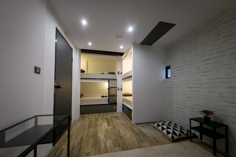 Blackout drapes, free WiFi, bed sheets