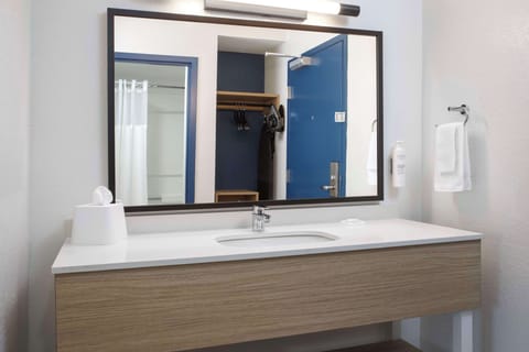 Free toiletries, hair dryer, towels, soap