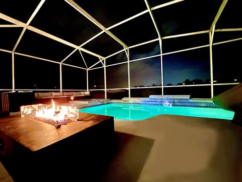 Private Outdoor Dining that sits up to 16 persons outside & 20 persons inside. 
