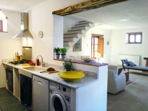 marble worktops in the kitchen