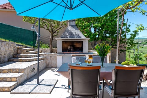 BBQ/picnic area
