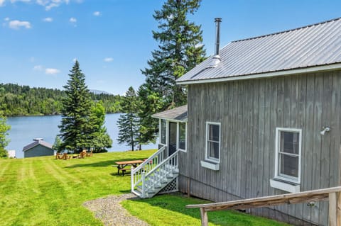 Welcome to Hunter Cove Cabin #4!