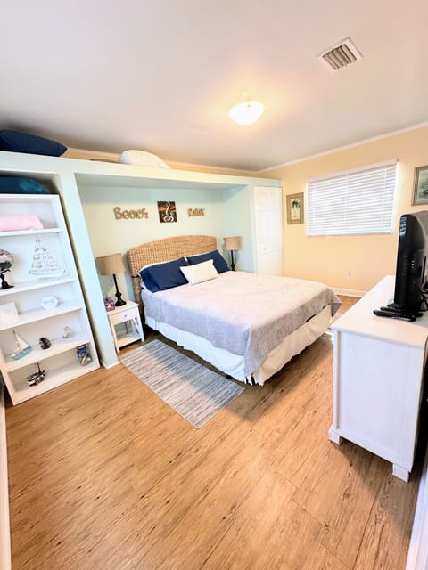 Cozy bedroom