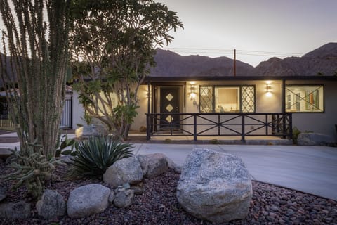 Spectacular Desert Twighlight