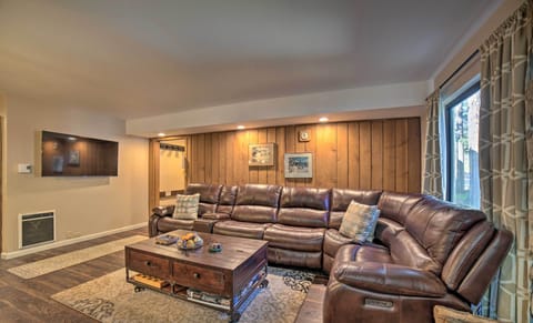Mammoth Lakes Vacation Rental | 2BR | 2BA | 1,000 Sq Ft | Stairs Required