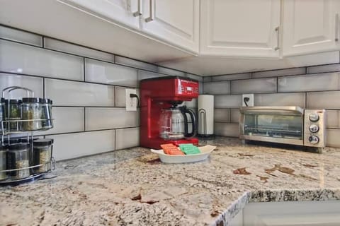 You'll find this coffee maker, coffee, tea, spices, and many other useful items in the kitchen. We want you to enjoy your stay - not go shopping for paper towels and sugar once you've arrived.
