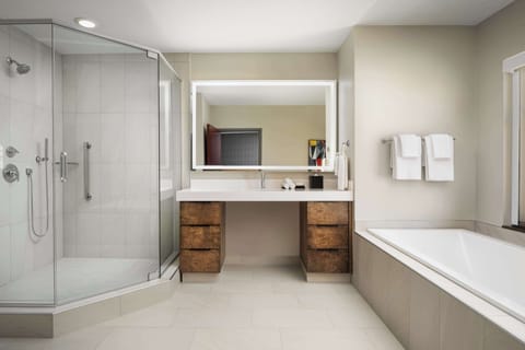 Presidential Suite, 1 King Bed | Bathroom shower