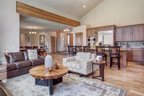 Living Area - Riverwood Retreat - Breckenridge Vacation Rental