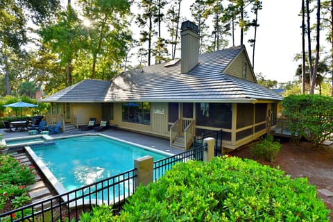 78 Baynard Cove