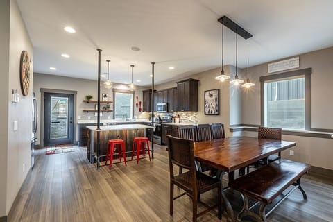 KITCHEN AND DINING TABLE