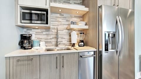 1st Floor Kitchenette