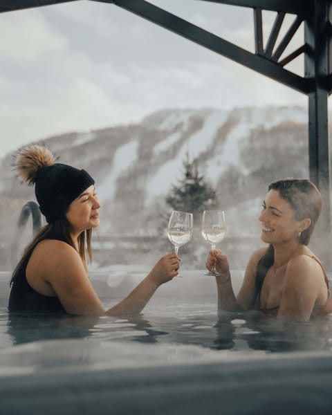 Indoor pool, seasonal outdoor pool, sun loungers