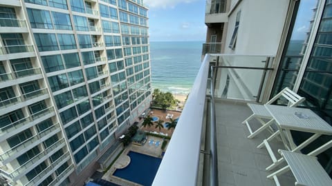 Luxury Apartment, 1 Bedroom, Kitchenette, Beach View | View from room