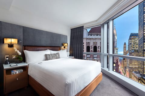 Suite, 1 Queen Bed | Premium bedding, minibar, in-room safe, desk