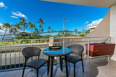 Spacious lanai with ocean & island viewing