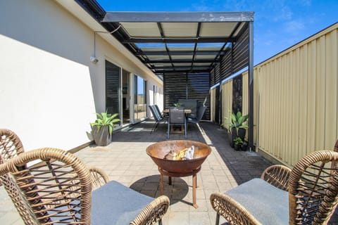 Family House, 4 Bedrooms, Non Smoking | Terrace/patio